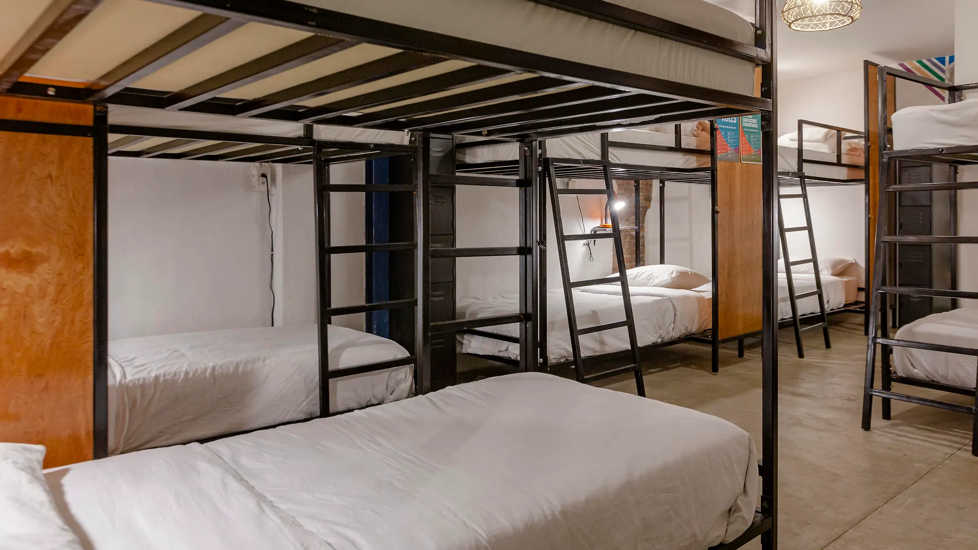Socialtel Antigua Hotel